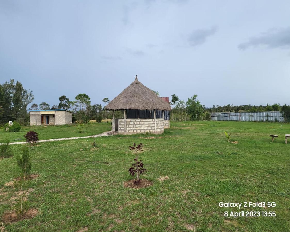 Le Tai Village Resort Near Solio Game Reserve Mweiga Exterior foto